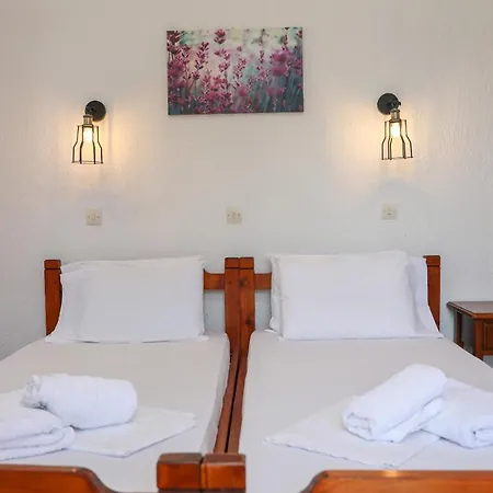 Fotini Guest house *